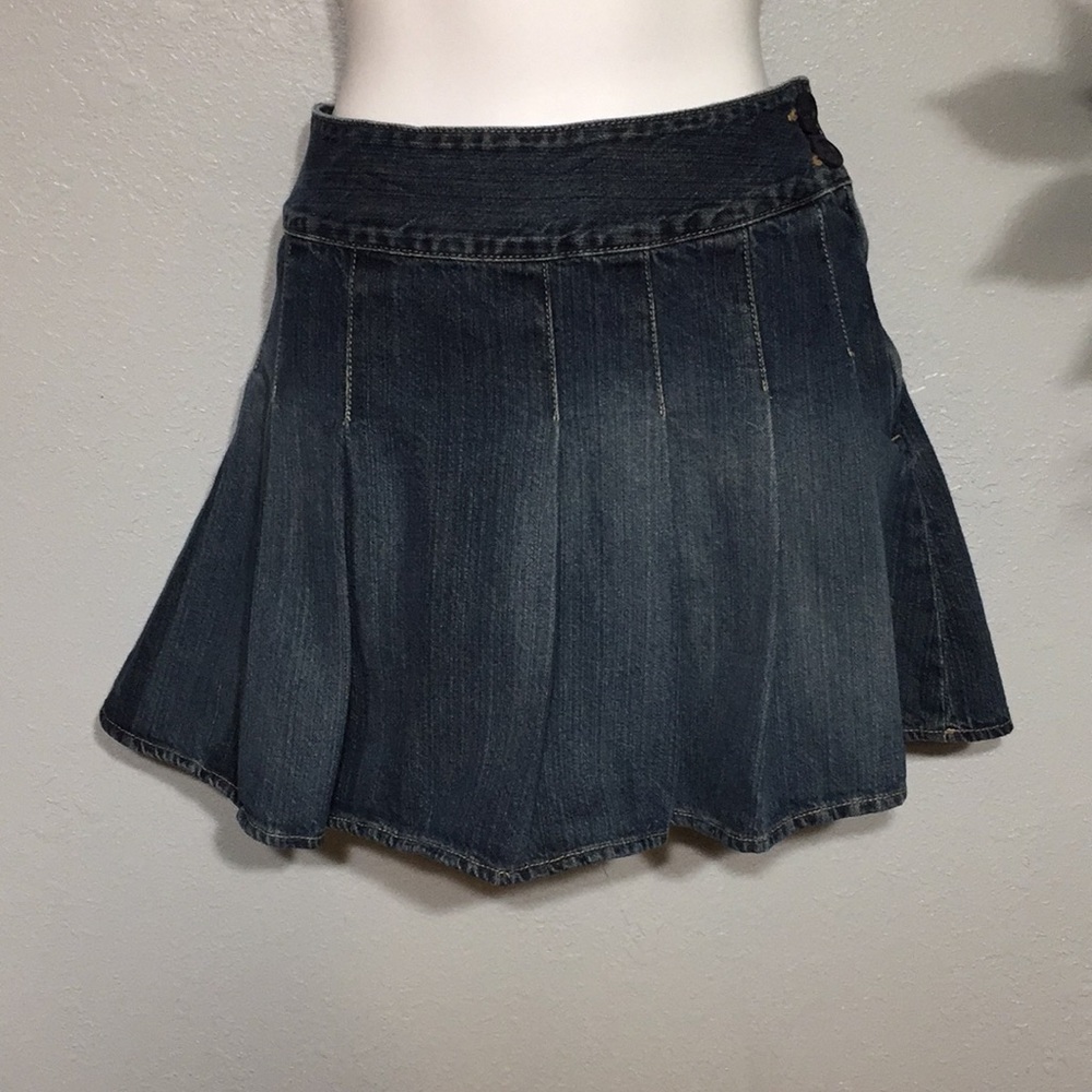 GAP denim blue jean box pleated mini shirt
